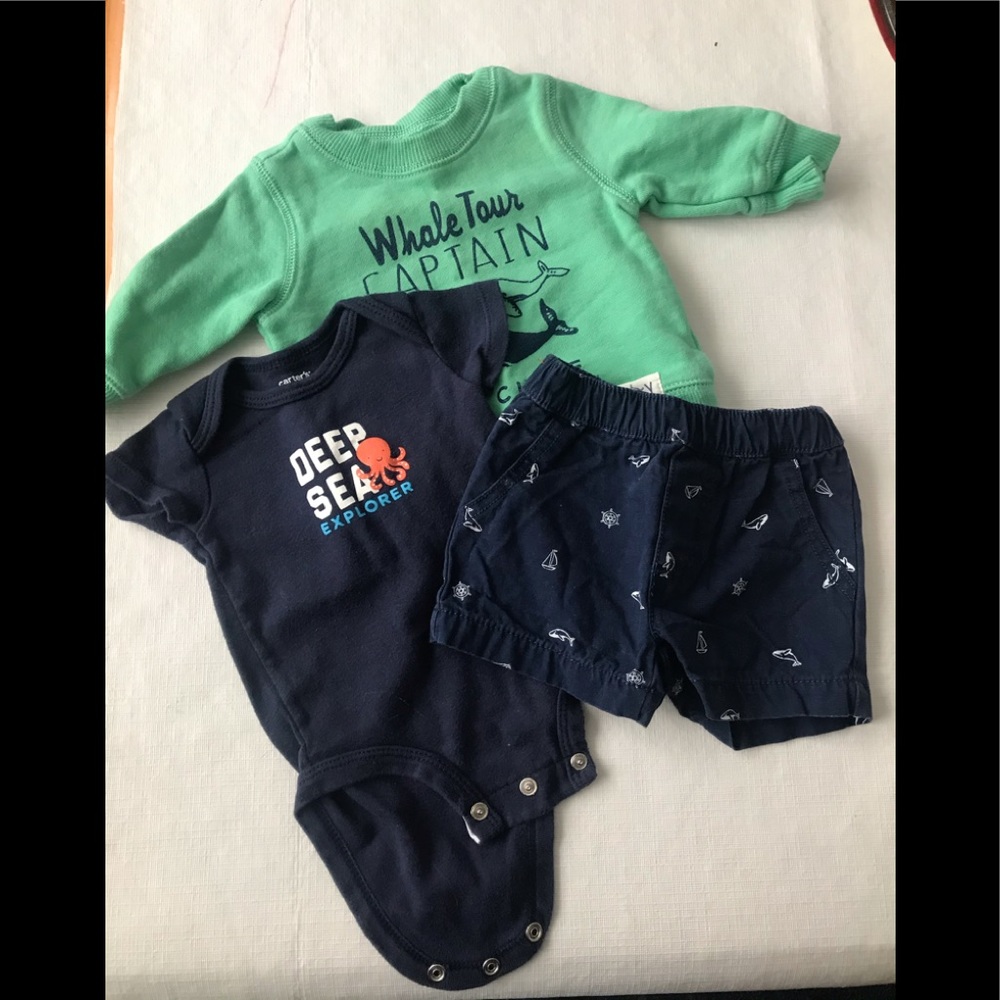Carter’s 3 month matching set
